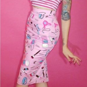 Vixen by Micheline Pitt Hair and Makeup pencil skirt